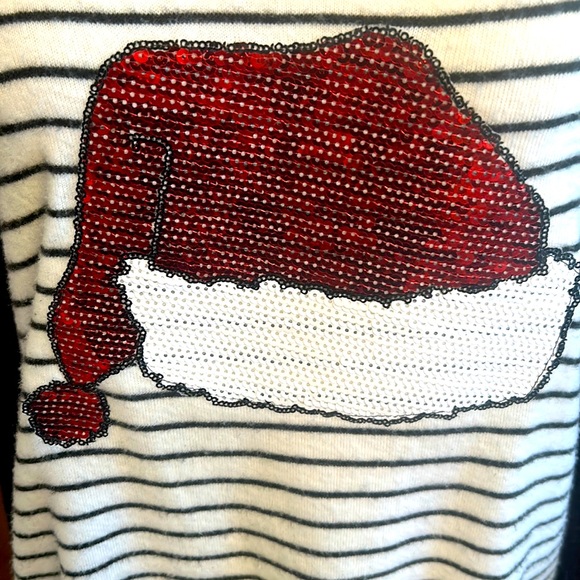 CHRISTMAS Black White Stripe Top🎅🏼Blingy Sequin Red SANTA CAP🎄Only Worn ONCE - Picture 4 of 7